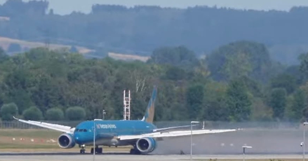 Sự cố máy bay Vietnam Airlines quay đầu hạ cánh Munich: Bộ Xây dựng chỉ đạo nóng