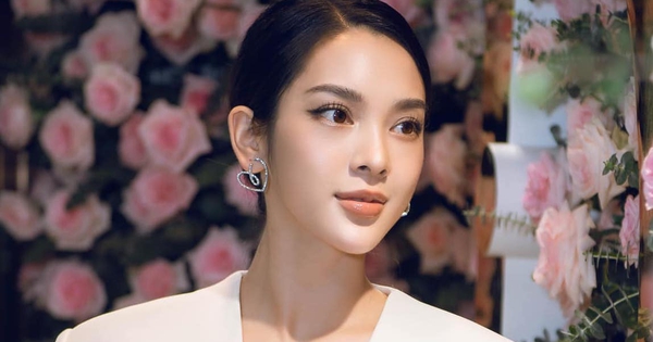 Quỳnh Lương bị phản ứng vì văng tục trên livestream