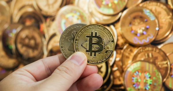 Giá Bitcoin hôm nay 19.8.2026: Hàn Quốc chặn Polymarket vì lo ngại cờ bạc
