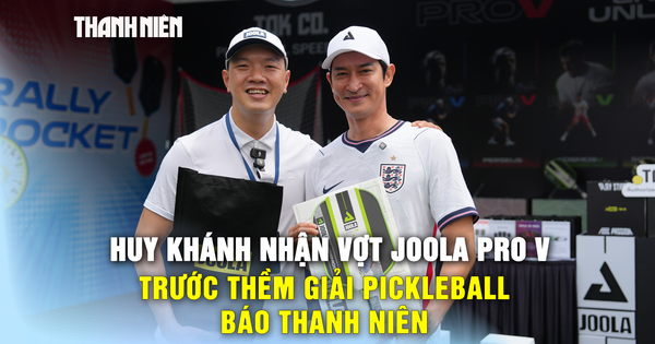 Huy Khánh nhận vợt joola 'phong thủy', trước thềm giải pickleball Cùng con đi tiếp cuộc đời