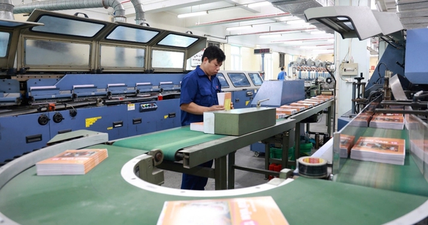 NXBGDVN khẳng định đảm bảo đủ sách giáo khoa cho học sinh trước năm học mới