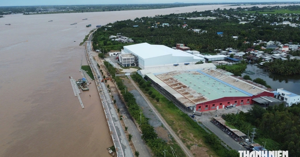 Kè chống xói lở bờ sông Tiền sẽ hoàn thành trước tiến độ 4 tháng