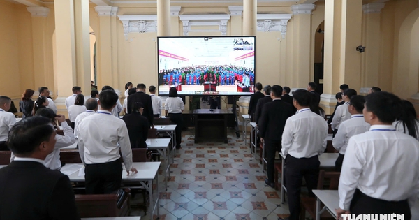 Chuyên án ma túy VN10: Giám đốc ngân hàng rủ người tình 'phê' ma túy