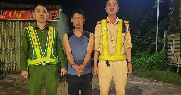 Chở 102 kg pháo hoa lậu rồi tông CSGT để tẩu thoát