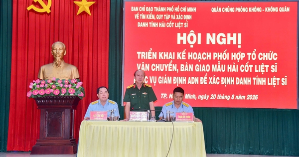 TP.HCM vận chuyển mẫu hài cốt liệt sĩ bằng máy bay ra Hà Nội để giám định ADN
