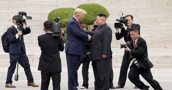 Ông Trump hé lộ kế hoạch gặp ông Kim Jong-un, Triều Tiên lên tiếng