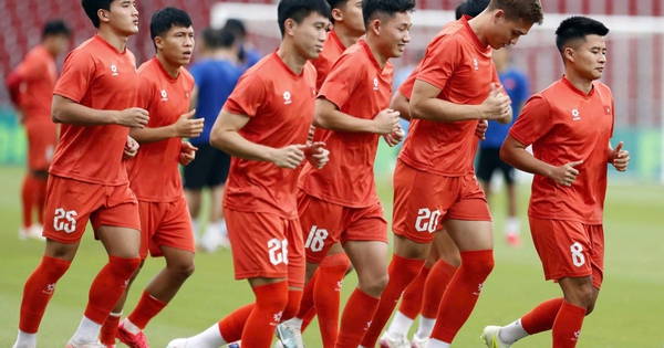 Lịch thi đấu chung kết lượt đi Việt Nam - Thái Lan hôm nay Điềm lành cho thầy trò HLV Kim Sang-sik
