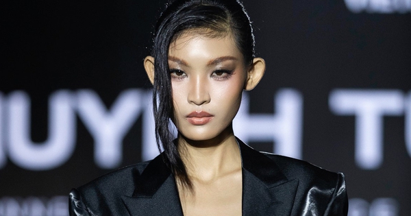 Cô gái Việt cao 1,78 m diễn show Chanel giờ ra sao?