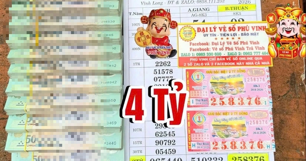 Người phụ nữ trúng 4 tỉ xổ số miền Nam, người thân kéo tới xem đổi thưởng