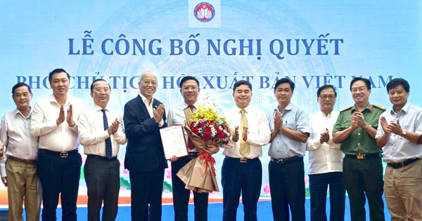 Phó giám đốc Sở VH-TT TP.HCM Nguyễn Ngọc Hồi giữ chức Phó chủ tịch Hội Xuất bản
