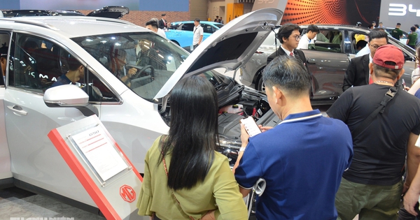 Nuôi ô tô 7 chỗ tốn hơn xe 5 chỗ những khoản nào?