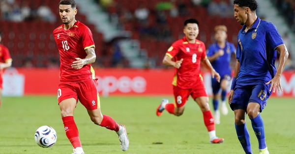Nhà báo Thái Lan: ‘Chúng ta còn non nớt, Việt Nam thắng vì chiến thuật quá hay’
