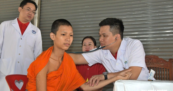 Cảm nhận rõ tình cảm gắn bó ruột thịt giữa Việt Nam và Lào