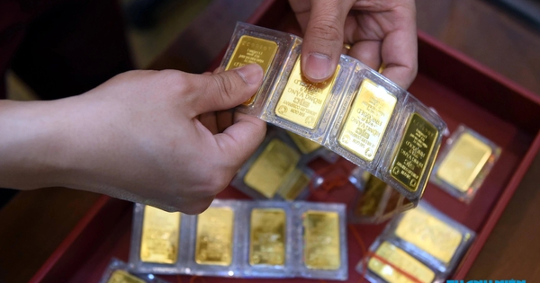 Giá vàng, bạc tăng mạnh trong phiên giao dịch Mỹ