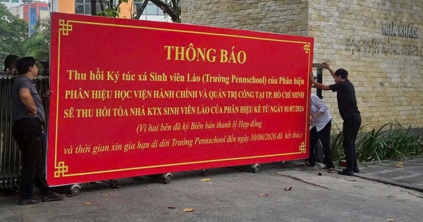 TP.HCM: Địa điểm học bị thu hồi, đồ đạc chuyển đi, phụ huynh Trường Pennschool bức xúc