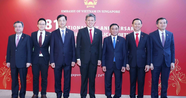 Thường trực Ban Bí thư dự Lễ kỷ niệm 81 năm Quốc khánh Việt Nam tại Singapore