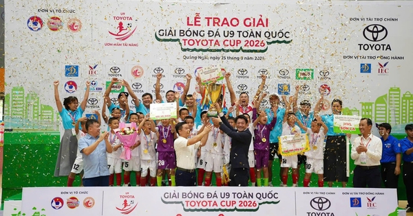 Bất ngờ đánh bại SLNA, U.9 Sơn La vô địch toàn quốc