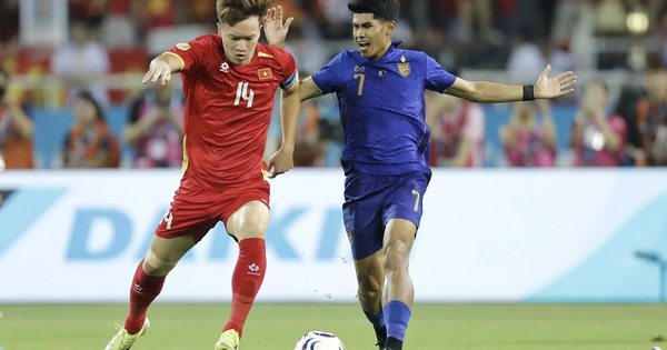 Chấm điểm Việt Nam 2-2 Thái Lan: Hoàng Đức cao nhất, nhưng Hoàng Hên hay nhất
