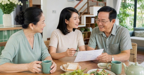 Vietcombank tặng ‘Sổ lương trọn đời’, khuyến khích khách hàng tích lũy cho gia đình, tương lai