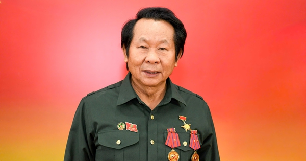 Ông Thân Đức Nam giữ chức Chủ tịch Hội Cựu Thanh niên xung phong