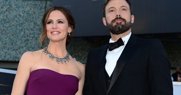 Jennifer Garner thừa nhận khủng hoảng sau ly hôn Ben Affleck
