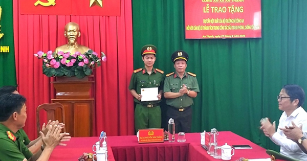 Bộ Công an trợ cấp đột xuất cho chiến sĩ bị thương khi bắt nhóm trộm chó