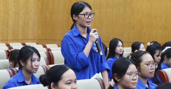 'Đừng để khát vọng cống hiến chỉ nằm trong những lời nói đẹp'