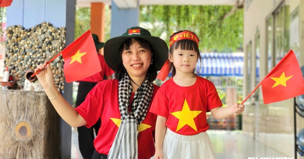 So sánh, chi tiết điểm mới của Chương trình mầm non thí điểm và hiện hành