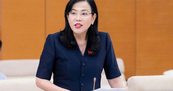 Hải SaPa, Huấn Hoa Hồng bán thịt trâu sấy, nước hoa giả 'giàu lên nhanh chóng'