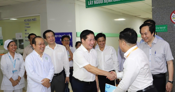 Bệnh viện Bình Dân đưa bác sĩ giỏi về Bà Rịa, cam kết ở lại 5 năm