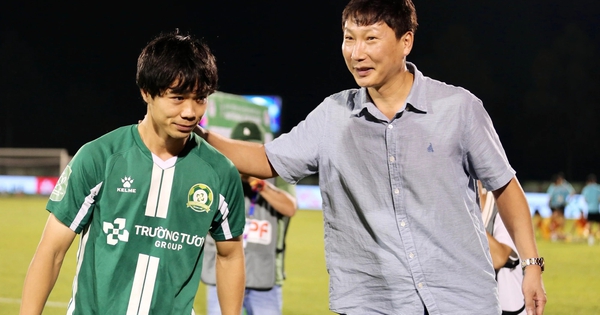 Công Phượng: 'Cầu thủ nào cũng mong ước được thi đấu cho đội tuyển Việt Nam, tôi cũng vậy'