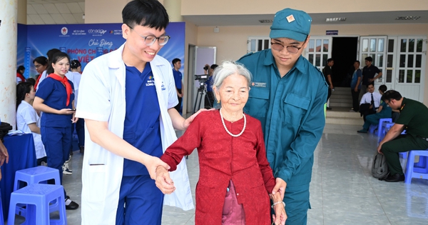 Long Châu đến Côn Đảo: Nối mạch tri ân, chăm sóc sức khỏe nơi đảo xa
