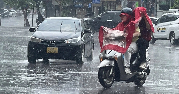 7 tỉnh miền Bắc mưa lớn, dự báo Biển Đông đón bão số 5