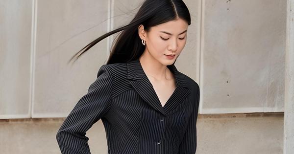 Cân mọi phong cách chỉ với một chiếc áo blazer đen thanh lịch