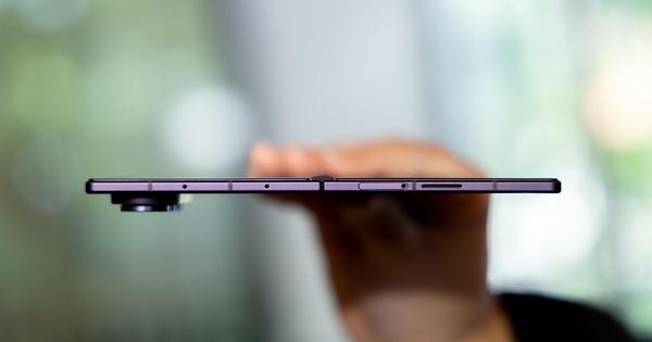 Pin silicon-carbon là gì mà cả ngành smartphone đang đua nhau sử dụng?