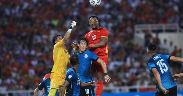 Nhận định bóng đá Indonesia - Việt Nam hôm nay: Đội khách phải thắng cuộc chiến trên không