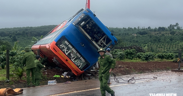 Lật xe khách 1 người tử vong ở Gia Lai: Xe đi vào đường chưa khai thác