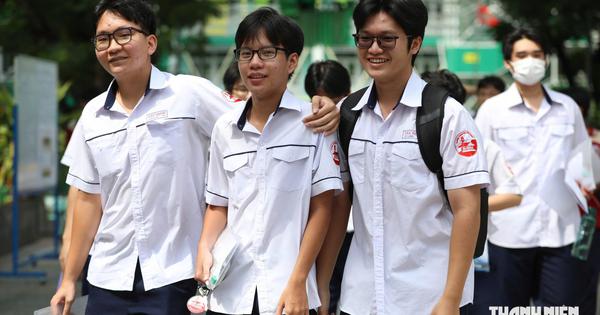 Tuyển sinh ĐH 2026: Dự báo điểm chuẩn những ngành học 'được lòng' thí sinh