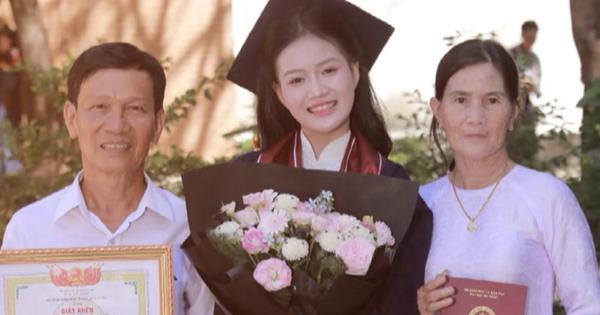 Trào lưu xúc động của người trẻ: Tự hào khi được gọi 'đây là ba mẹ tôi'
