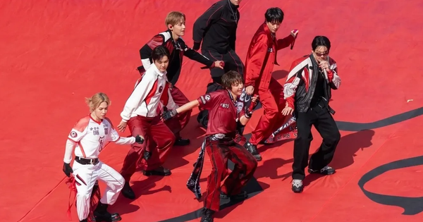 BTS vượt Taylor Swift, lập thêm kỷ lục