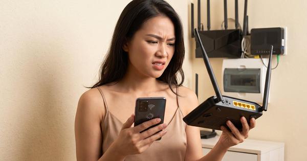 Vì sao kết nối mạng thường trở nên chậm chạp vào buổi tối?