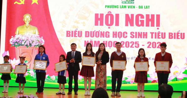 Lâm Đồng: Khen thưởng hơn 300 học sinh để nuôi dưỡng khát vọng học tập