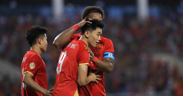 Reuters mô tả 2 khoảnh khắc ấn tượng của Đình Bắc, thất vọng vì Indonesia dừng chân quá sớm