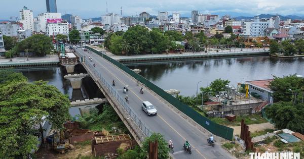 Mở rộng cầu Vỹ Dạ thêm 2 làn xe, 5 năm vẫn chưa về đích