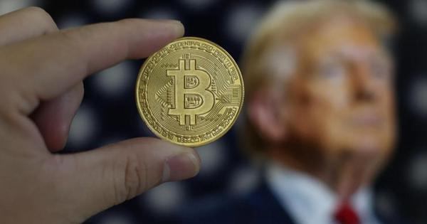 Giá Bitcoin hôm nay 7.8.2026: Dự luật tiền số giúp ông Trump tiết kiệm triệu USD thuế