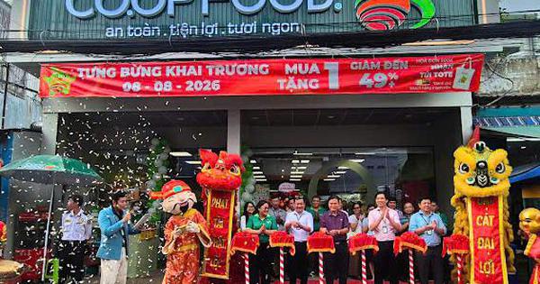 Co.op Food đồng loạt khai trương và nâng cấp 9 cửa hàng