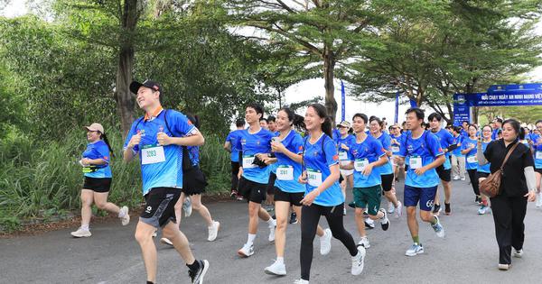Hơn 1.000 người chạy bộ ở TP.HCM, cùng lan tỏa thông điệp bảo vệ an ninh mạng