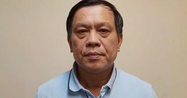Cựu thứ trưởng Nguyễn Bá Hoan bị xét xử vụ nhận hối lộ hơn 16 tỉ
