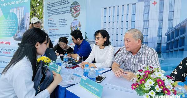 Bệnh viện ở TP.HCM cần tuyển dụng 347 bác sĩ, 435 điều dưỡng