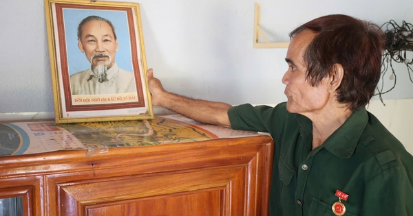 Người Cor mang họ Bác Hồ và câu chuyện gìn giữ tiếng chiêng